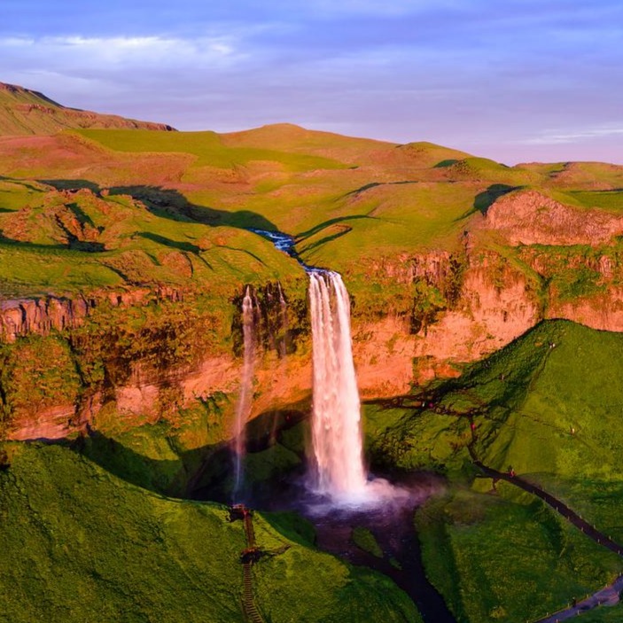 Cascade de Seljalandsfoss
